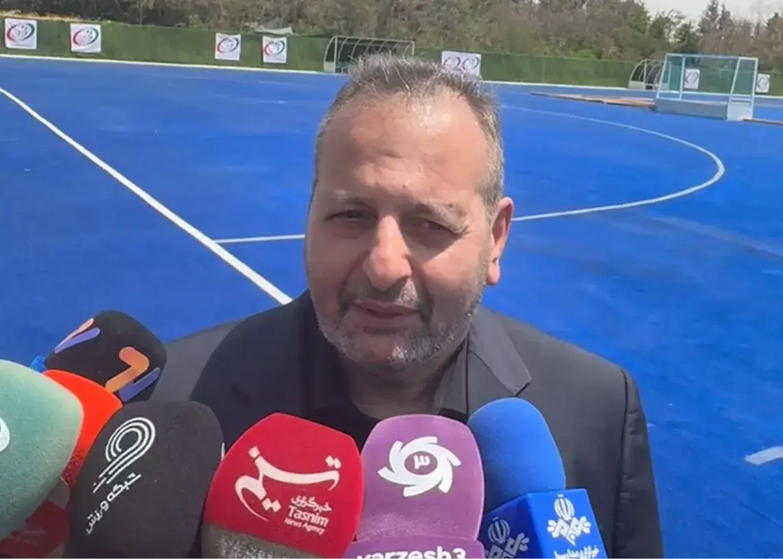 قدیمی: کسی که پنالتی رونالدو میگیرد هوش بالایی دارد/ علیرضا بیرانوند طبق قوانین دکتر میشود!