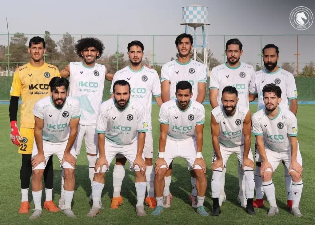 جویای نام و جنگنده اما کم تجربه/ جوانترین تیم لیگ برتر در غرب تهران ! (عکس)