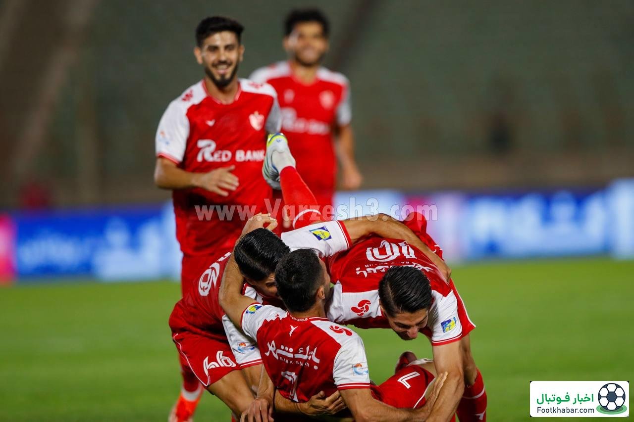 بازگشت به برد با نمایش تهاجمی مردان تارتار؛/ طلسم 20 ساله پرسپولیس، پایدار! (گزارش)