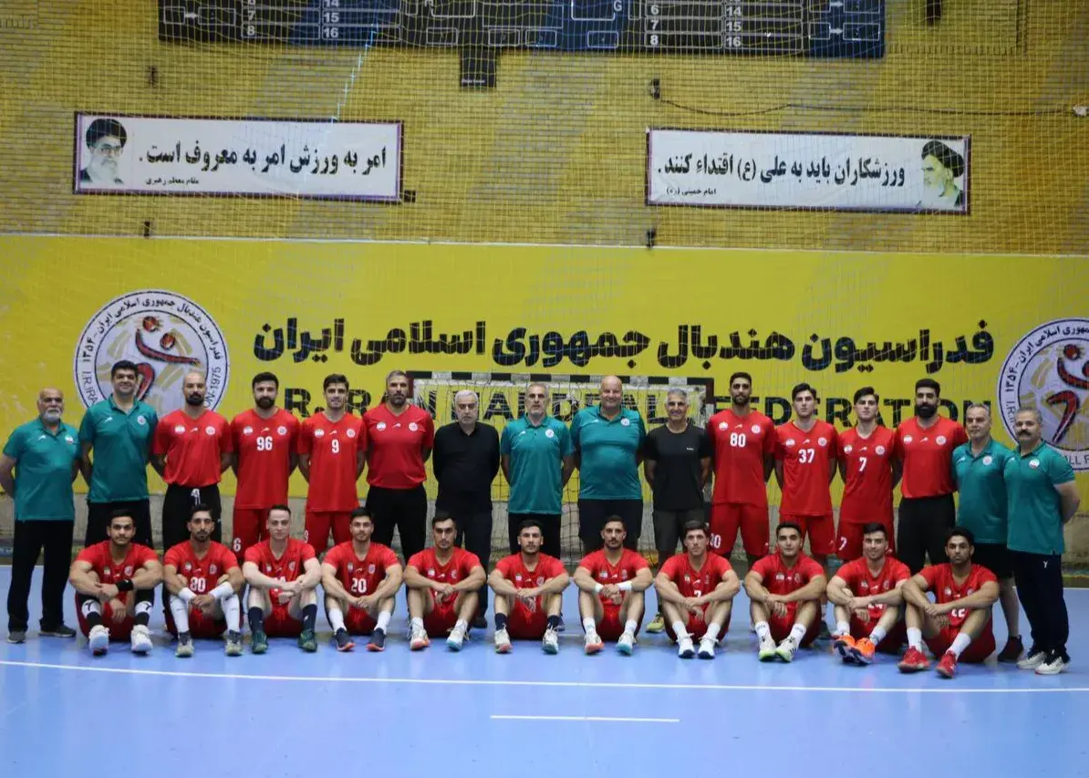 برای برپایی اردو و برگزاری چند دیدار تدارکاتی؛/ تیم ملی هندبال ایران راهی صربستان شد
