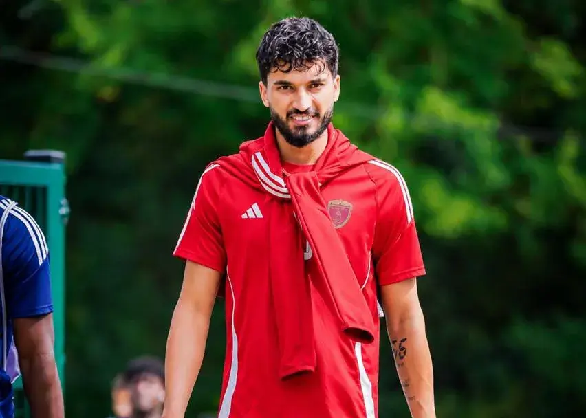 تراکتور و پرسپوليس در رقابت بزرگ/ محمد قربانی: قرمزم اما فعلا اینجا!