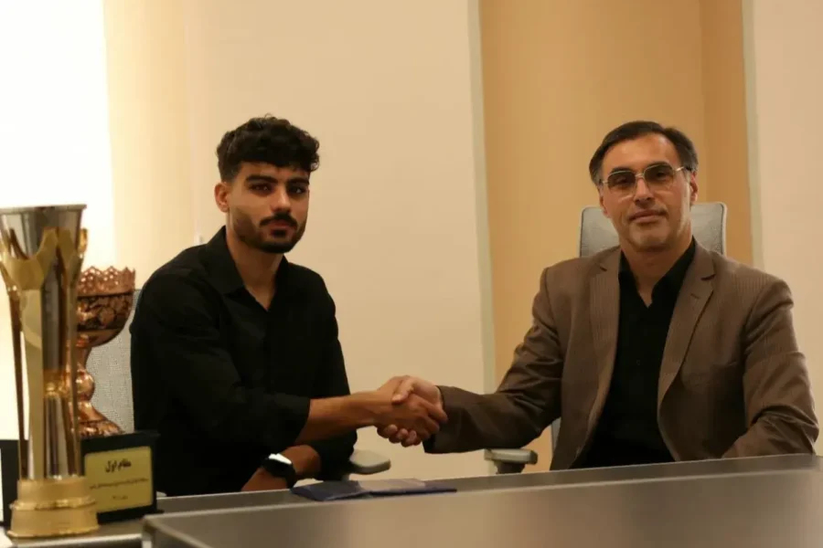 مدافع سابق پرسپولیس، خرید جدید شمس‌آذر