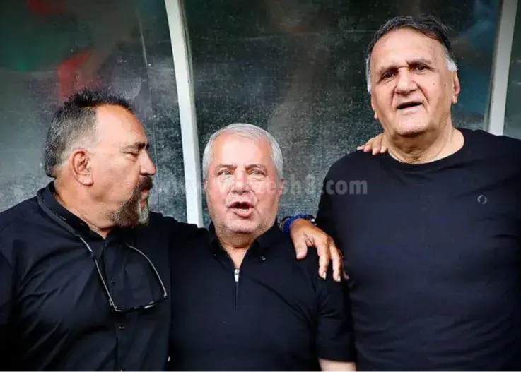 مشت و لگد زدن به در باشکاه دروغ است؛/ سلطانی: وحید قلیچ به خاطر پول استقلالی شد